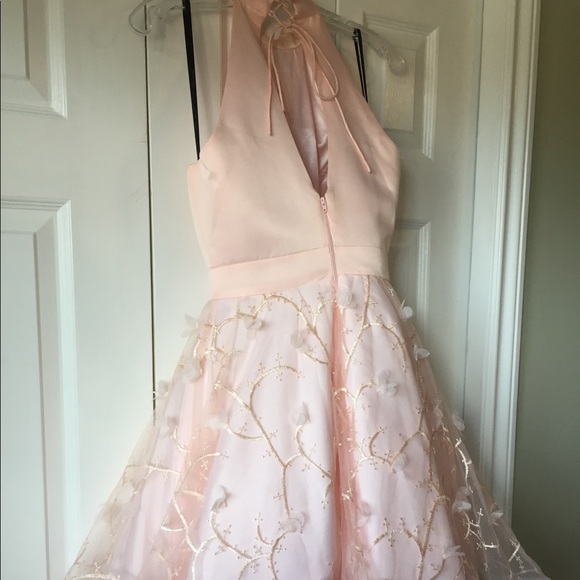 Beautiful Prom/Grad Dress Worn Once - Picture 5 of 10